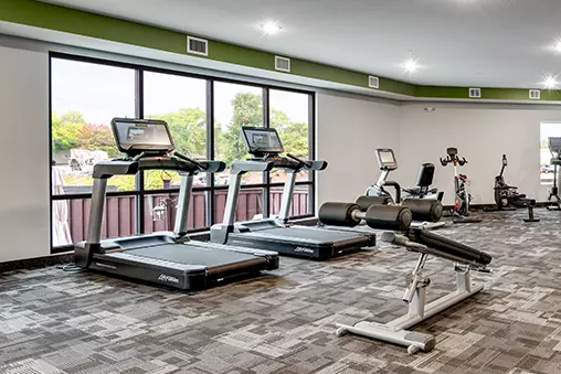 Yeass! Norhart has a fabulous fitness center! No more driving to a gym when you get home. Just put on your workout gear and walk down the hall. So convenient, just another Norhart perk!