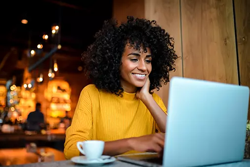 Friends are coming over. No need to stop at Starbucks before you head to the Mall of America. Just relax and enjoy a warm cup of coffee, tea, or hot cocoa before you head out for the day.